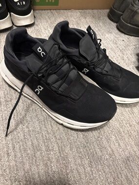 On Running Cloudnova Men's Black Athletic Sneakers
